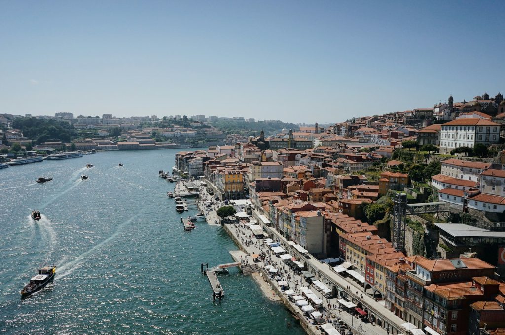O Renascimento das Aldeias: Turismo Rural em Portugal Ganha Nova Vida